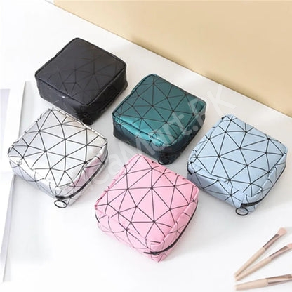 mini-polyester-makeup-bag-for-toiletry-accessories-storage-product-image