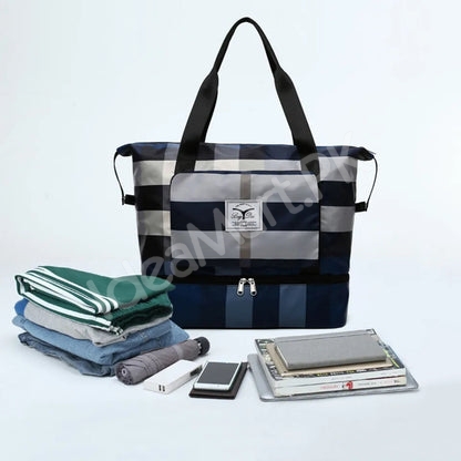 folding-travel-bag-with-handle-for-multifunctional-sports-storage-use-product-image