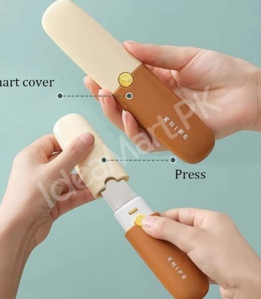 2-in-1-stainless-steel-fruit-vegetable-peeler-with-dual-blades-cover-for-kitchen-or-travel-use-product-image