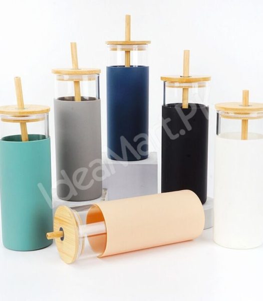 drinking-bottle-550ml-glass-with-wood-lid-straw-silicone-sleeve-for-juice-yogurt-product-image