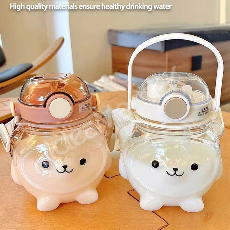 bear-shaped-plastic-water-bottle-1000ml-with-straw-shoulder-strap-for-kids-product-image