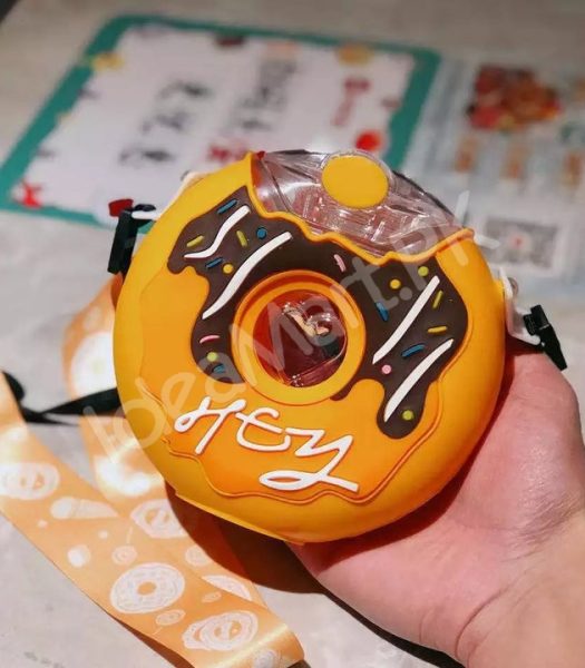 donut-shaped-380ml-plastic-water-bottle-with-adjustable-carrying-strap-spout-product-image