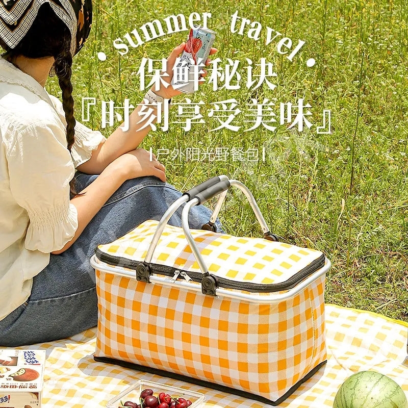 large-collapsible-insulated-cooler-basket-with-aluminum-handle-for-food-and-drinks-product-image