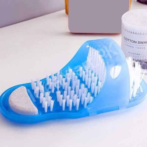plastic-hands-free-foot-scrubber-slipper-with-bristles-suction-cups-product-image