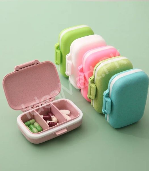 3-compartments-mini-travel-pill-box-organizer-with-secure-lock-for-daily-use-product-image