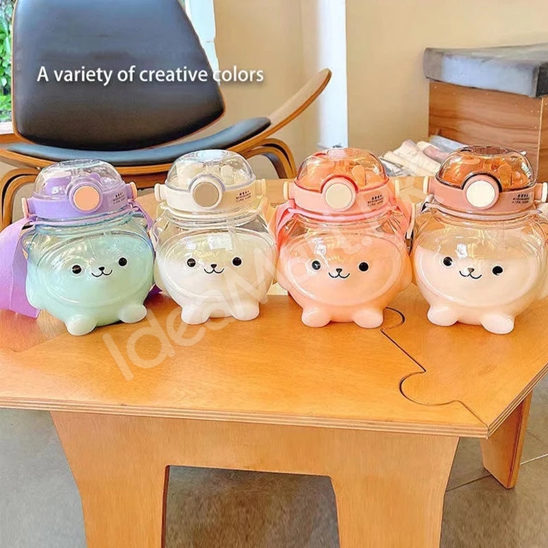 bear-shaped-plastic-water-bottle-1000ml-with-straw-shoulder-strap-for-kids-product-image