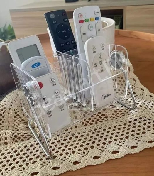 clear-acrylic-rotating-storage-organizer-with-metal-stand-for-remote-glasses-cosmetics-product-image