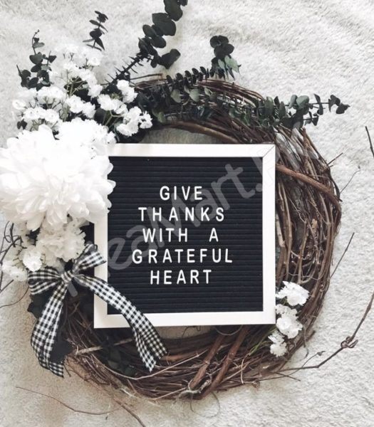 black-felt-letter-board-with-wooden-frame-and-white-letters-product-image